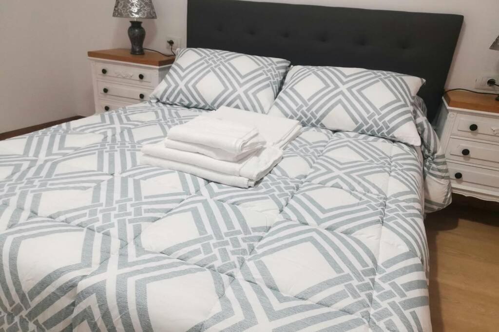 Apartamento Lalin Centro Ll Εξωτερικό φωτογραφία