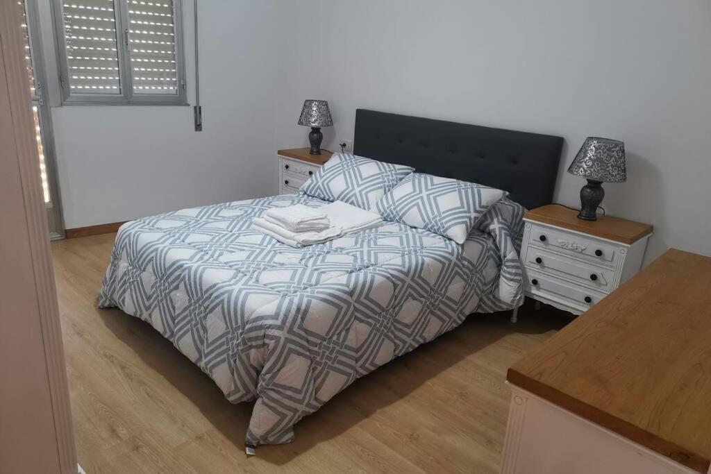 Apartamento Lalin Centro Ll Εξωτερικό φωτογραφία