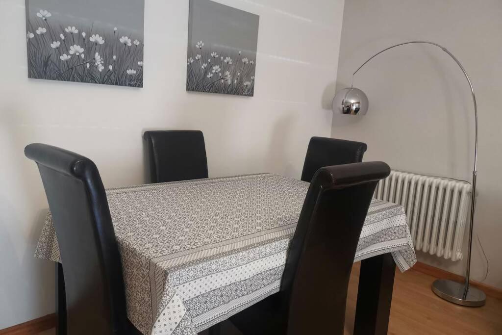 Apartamento Lalin Centro Ll Εξωτερικό φωτογραφία